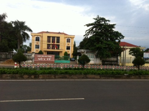 Thanh tra Sở Y tế… xài bằng giả - ảnh 1