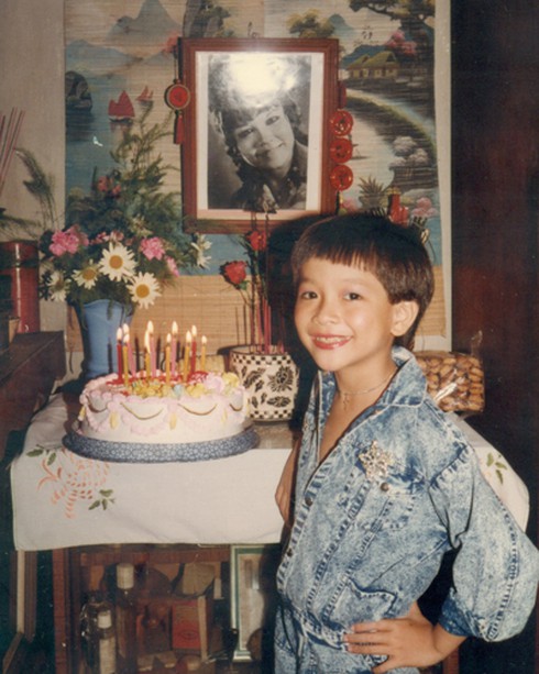 Một ca sĩ bị đâm chết vì ghen tuông - ảnh 2