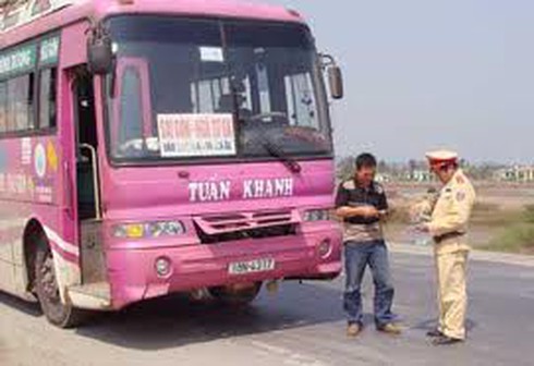 Choáng với tốc độ xe khách: 116km/giờ - ảnh 1