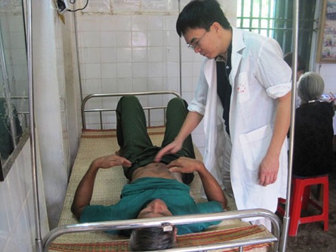 Vụ chôn thuốc BVTV: Bệnh viện K tư vấn khám sức khoẻ cho dân - ảnh 3