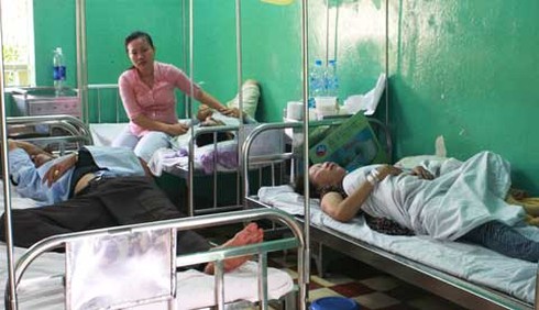 Ghen tuông, chém liên tiếp 5 người thương vong - ảnh 1