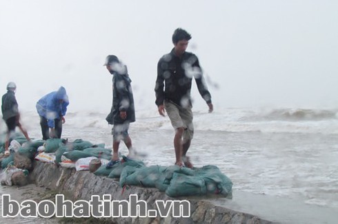 Siêu bão số 10: Cột phát sóng gãy, nhiều người mất tích - ảnh 5
