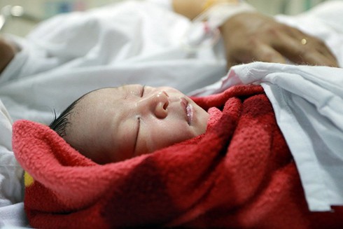 Ngắm công dân thứ 90 triệu của Việt Nam - ảnh 3