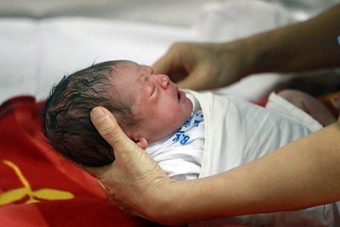 Ngắm công dân thứ 90 triệu của Việt Nam - ảnh 4