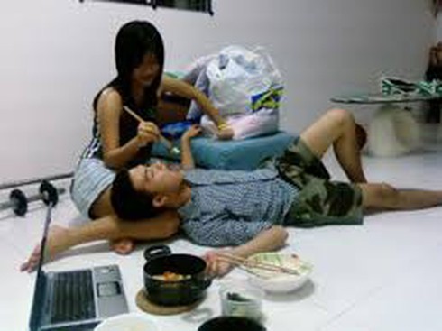 Sống thử: Nam sinh cũng thê thảm - ảnh 1