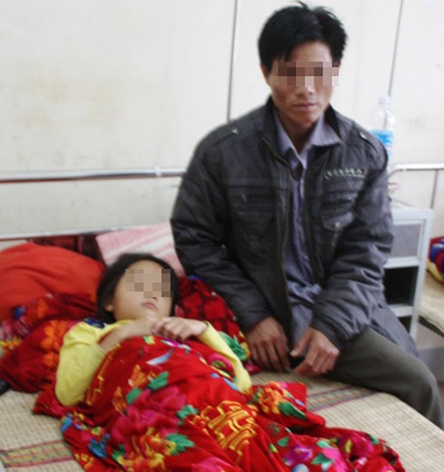 Không thuộc bài, trò bị thầy đánh phải nhập viện - ảnh 1