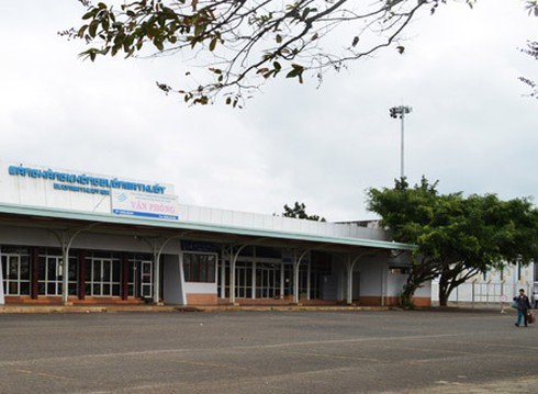 Cục Hàng không làm rõ vụ máy bay hạ cánh bằng