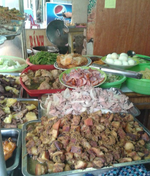 Xót lòng những bữa ăn của chủ nhân đất nước tương lai - ảnh 6