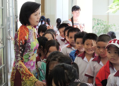 TPHCM: Thưởng Tết cho mỗi giáo viên 1 triệu đồng - ảnh 1