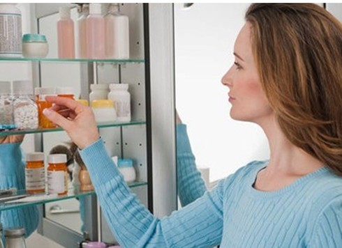 Ngày Tết bạn cần chuẩn bị thuốc gì? - ảnh 1