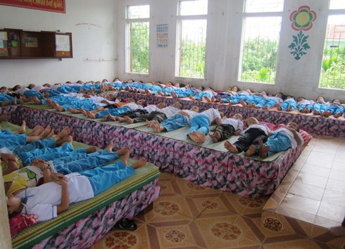 Giáo dục giới tính trẻ mầm non: Từ nhà đến trường đều… bỏ qua - ảnh 1