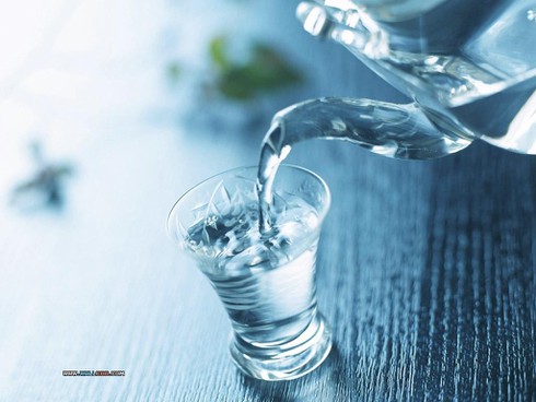 Những sai lầm thường mắc khi uống nước - ảnh 1