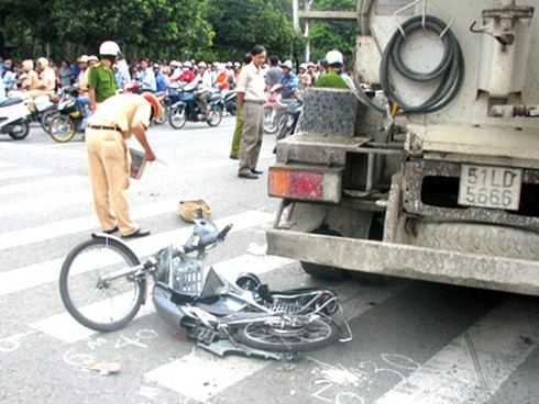 Tai nạn khi đi xe đạp điện thường nghiêm trọng hơn - ảnh 1