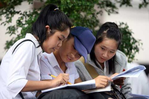 Công bố kết quả sơ bộ chấm thi tốt nghiệp THPT ngày 18/6 - ảnh 1