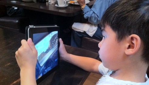 TP.HCM: Sở GD&ĐT báo cáo khẩn vụ SGK điện tử - ảnh 1