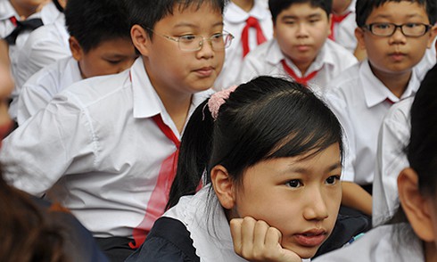 Lãnh đạo dự khai giảng: Đừng như chuồn chuồn đạp nước - ảnh 1