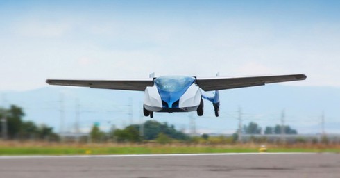 Cận cảnh xe hơi bay Aeromobil V2.5 cất cánh - ảnh 1