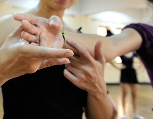 Nữ sinh trường múa: Vừa tập vừa khóc - ảnh 8