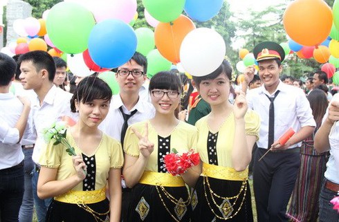 Nữ sinh Học viện Quân y rạng ngời ngày khai giảng - ảnh 5