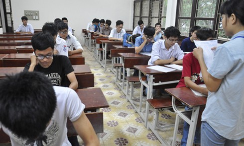 Bộ trưởng Bộ Y tế đồng tình dùng môn văn xét tuyển ngành y - ảnh 1