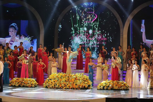 Ngắm hoa khôi Nữ sinh viên Việt Nam duyên dáng 2014 - ảnh 2