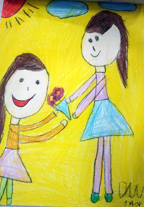 Ngộ nghĩnh bức tranh vẽ cô giáo của học sinh lớp 1 - ảnh 7