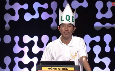 Nam sinh đạt 460 điểm của Olympia lại phá kỷ lục - ảnh 1