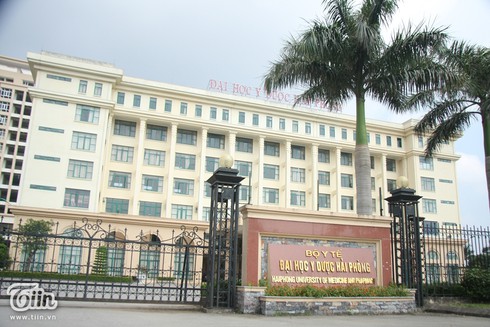 22 SV bị đình chỉ thi tốt nghiệp:Buộc thôi học với trường hợp dùng bằng giả - ảnh 1