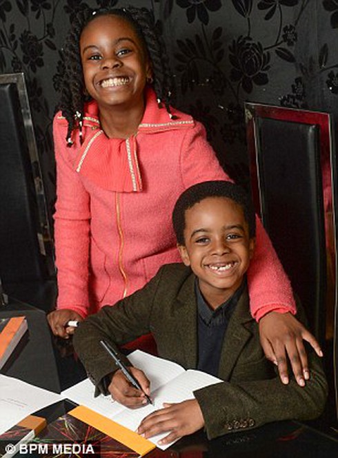 Bé 10 tuổi tự học ở nhà đỗ đại học Anh - ảnh 2