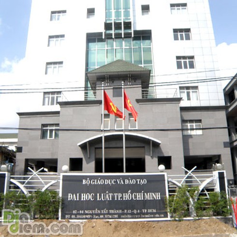 Trường Đại học Luật TP.HCM công bố bài kiểm tra năng lực - ảnh 1