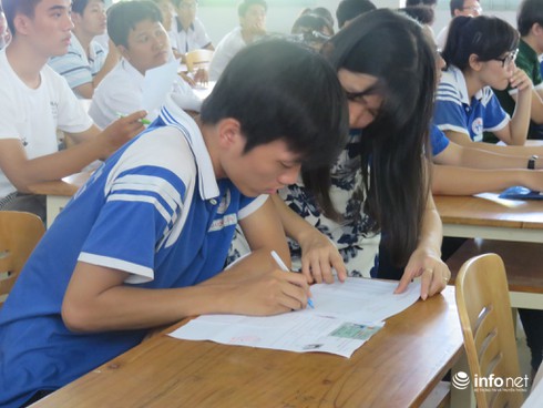 Đáp án đề thi môn Tiếng Anh kỳ thi THPT quốc gia 2015 (tham khảo) - ảnh 1