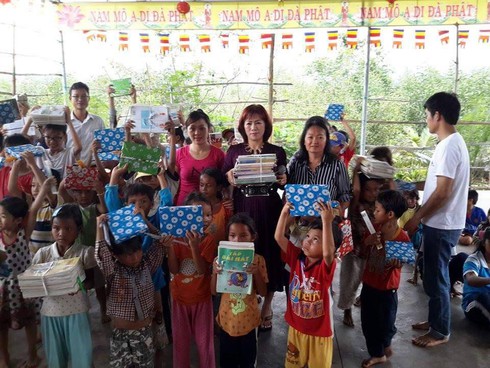 Hè Yêu Thương: Hoạt động ý nghĩa của giáo viên tiểu học trên cả nước - ảnh 1