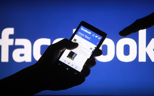 Cô giáo chửi học sinh trên Facebook: Đuổi việc có hợp lý? - ảnh 1