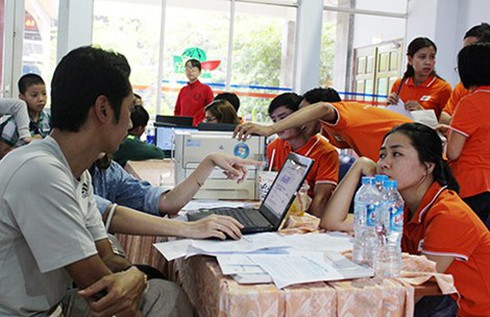 ‘Giải mã’ sự cố mua vé tàu tết 2016 - ảnh 1