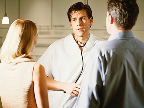 Chồng không có tinh trùng, làm sao để có con? - ảnh 1