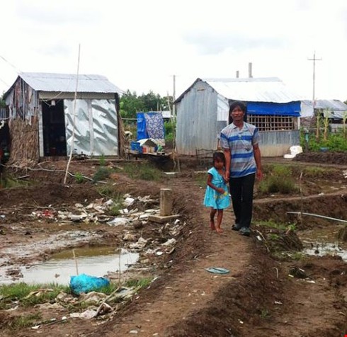 Không cho học sinh nhập học vì không đóng đủ 5 loại phí - ảnh 1