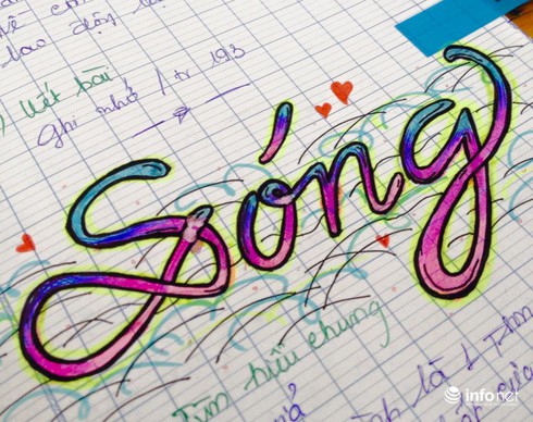 Vở Văn độc đáo của nữ sinh TP.HCM - ảnh 7