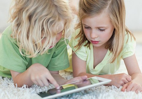 Sai lầm của cha mẹ khiến IQ của con thụt lùi - ảnh 1