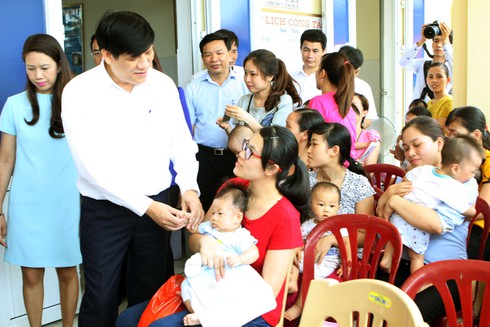 Tuần lễ tiêm chủng: Chung tay bảo vệ cộng đồng - ảnh 1