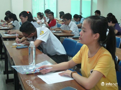 Chấm văn THPT quốc gia: không nhịn nổi cười! - ảnh 1