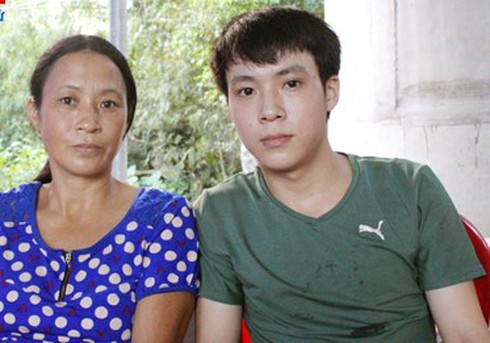 Nam sinh đạt 27,85 điểm và nỗi lo không có tiền nhập học - ảnh 1