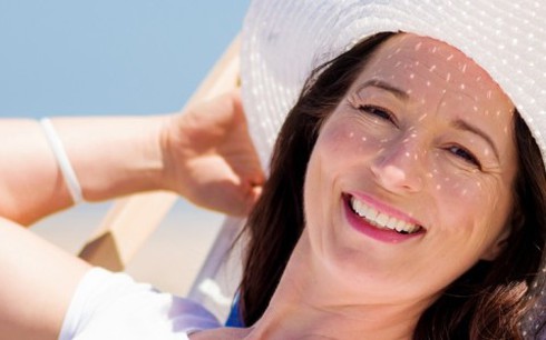 Ánh sáng mặt trời giúp giảm huyết áp, ngủ ngon - ảnh 1