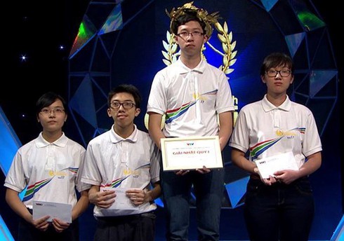 Cô giáo của ‘cậu bé Google’: Nhật Minh hát rất hay - ảnh 1