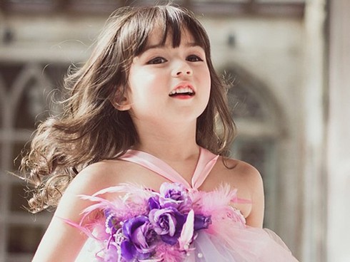 Tại sao bé gái thường cao sớm hơn bé trai? - ảnh 1