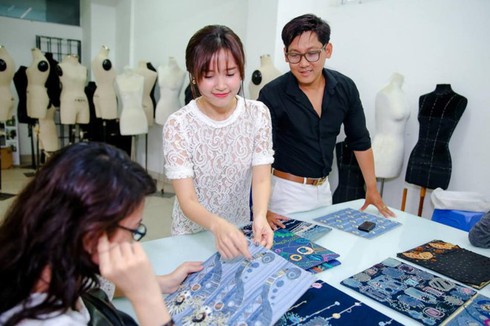 ĐH Công nghệ TP.HCM xác nhận Midu là trợ giảng - ảnh 1