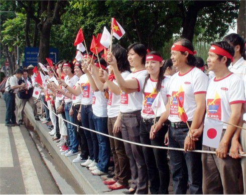 Háo hức xem Nhạc hội cảnh sát