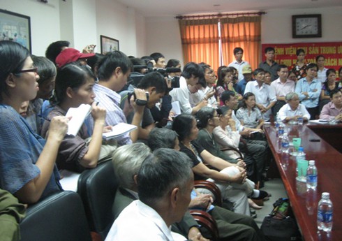 Vụ cháu bé mất tích `đốt nóng` bệnh viện Phụ sản Trung ương