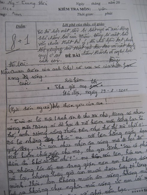 Bài văn gây sốc: Lạm thu khoét sâu, day dứt học trò nghèo