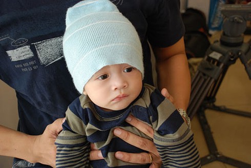 Thí sinh Vietnam's Got Talent hôn nhau trên sân khấu