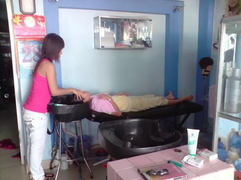 Thuốc nhuộm tóc: Nhiều loại không thua thuốc độc